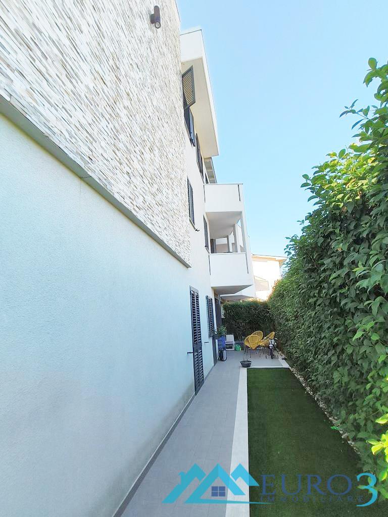 3977 APPARTAMENTO VENDITA CASTEL DI LAMA18