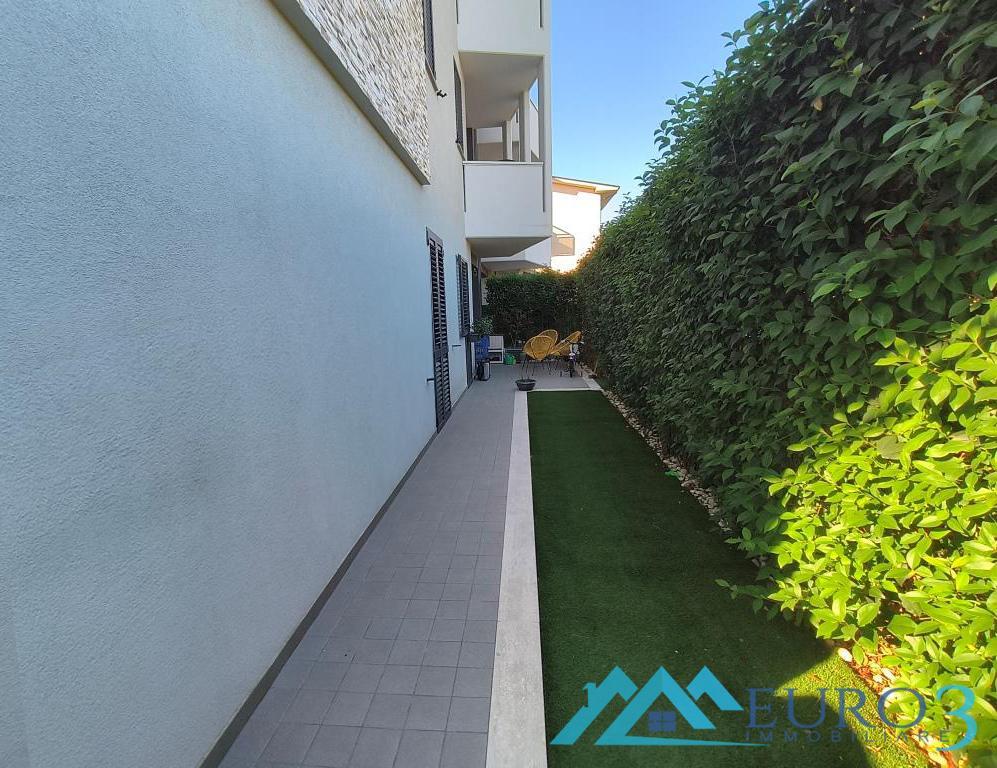 3977 APPARTAMENTO VENDITA CASTEL DI LAMA4