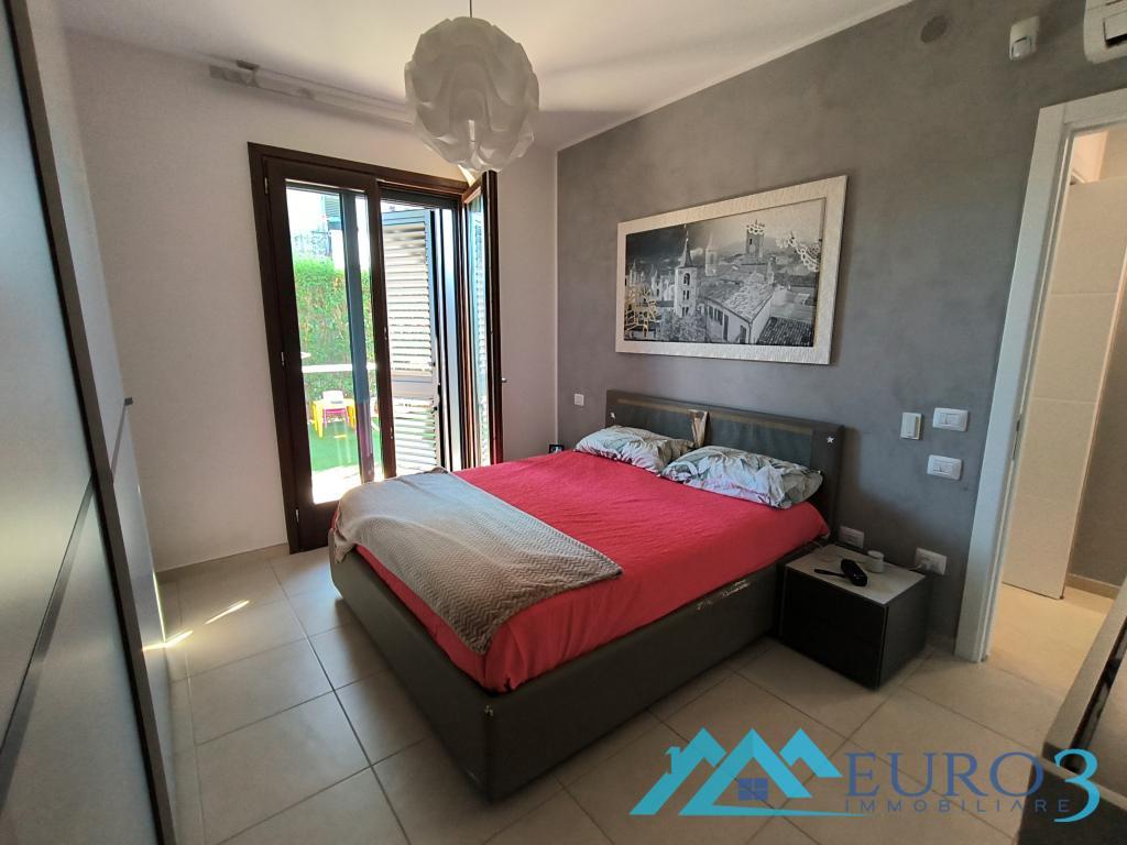 3977 APPARTAMENTO VENDITA CASTEL DI LAMA9