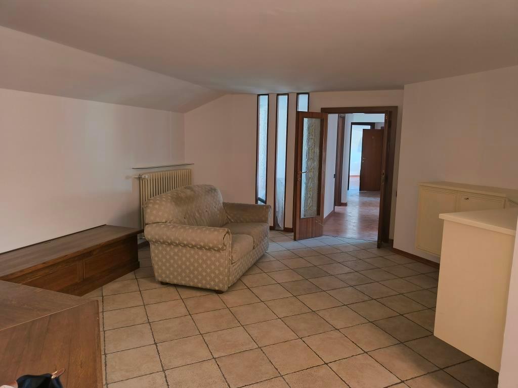 3984 APPARTAMENTO AFFITTO ASCOLI PICENO5